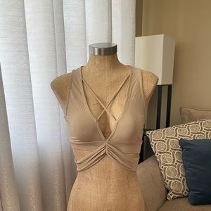 CRISS CROSS CROP TOP